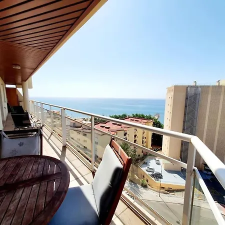 Penthouse With Sea Views Apartment *
